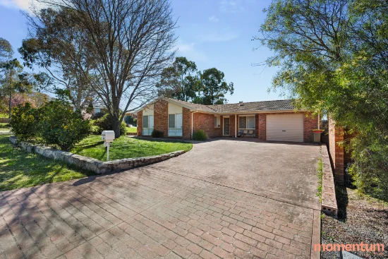 1 Mckivat Close, Gordon, ACT 2906