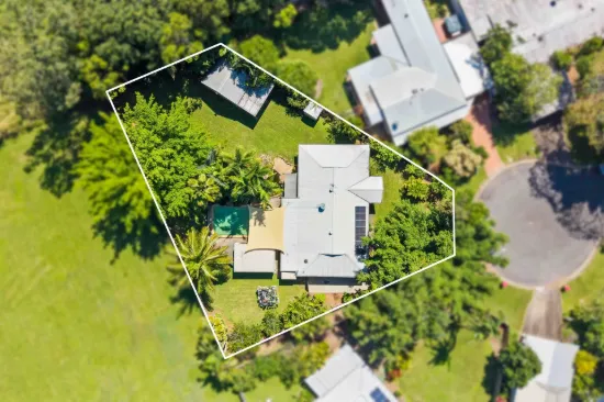 1 Melinga Close, Caravonica, Qld 4878