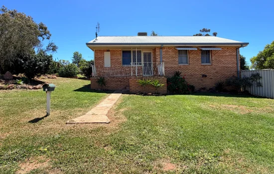 1 Miller Street, Parkes NSW 2870 - For Rent
