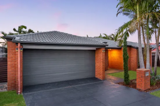 1 Mimosa Street, Parkinson, Qld 4115