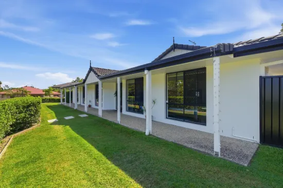 1 Minyon Court, Pacific Pines, Qld 4211