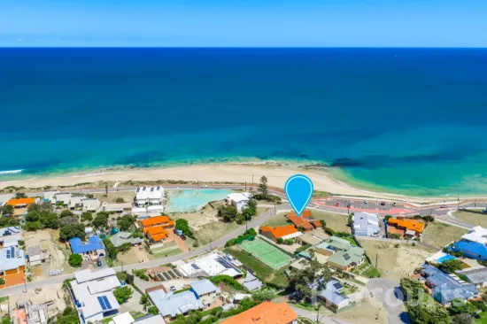 1 Mippi Road, Halls Head, WA 6210