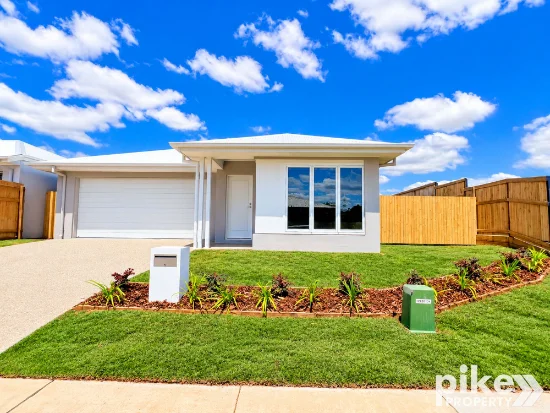 1 Moorabool Street, Park Ridge, Qld 4125 - For Rent