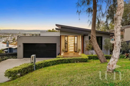 1 Mount Martha Road, Mount Martha, Vic 3934