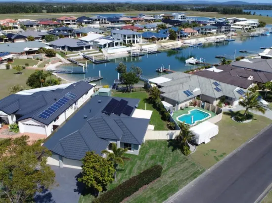 1 Nabilla Court, Yamba, NSW 2464