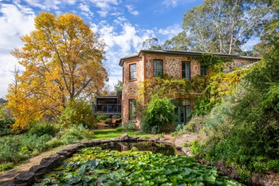 1 Nara Road, Stirling, SA 5152