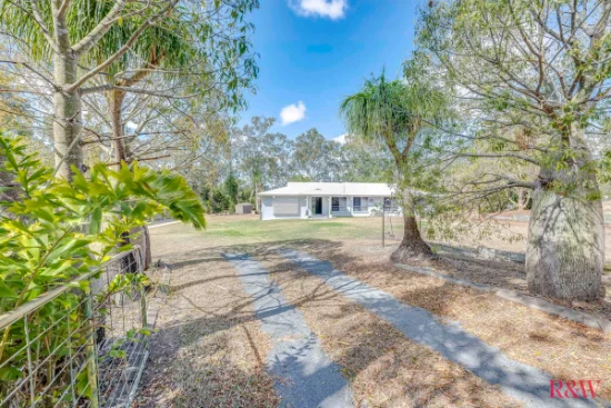 1 Narooma Drive, Branyan, Qld 4670
