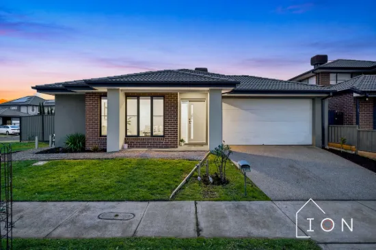 1 Nashoba Place, Clyde, Vic 3978