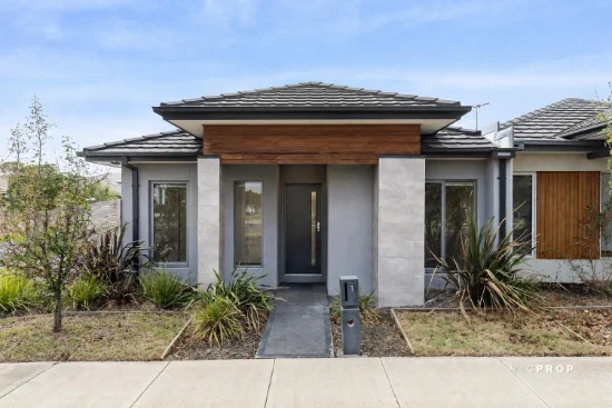 1 Nordap Walk, Wyndham Vale, Vic 3024