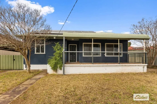 1 Northcott Parade, Mount Austin, NSW 2650