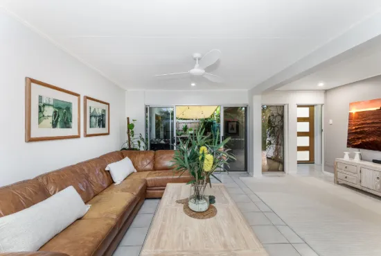 1 Nowland Avenue, Cranbrook QLD 4814-Image
