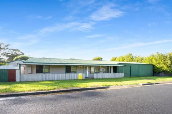 1 Oak Avenue, Lucindale, SA 5272