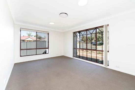 1 Orchard Place, Eight Mile Plains, Qld 4113