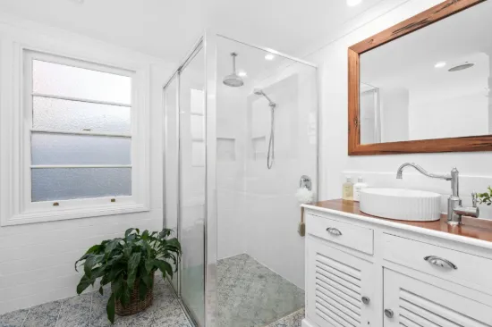1 Pacific Highway, Ourimbah, NSW 2258-Image