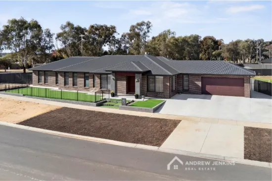 1 Packham Drive, Cobram, Vic 3644