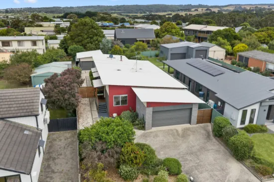 1 Park Avenue, Apollo Bay, Vic 3233