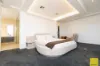 1 Pelican Point Road, Sanctuary Lakes, Vic 3030-Image