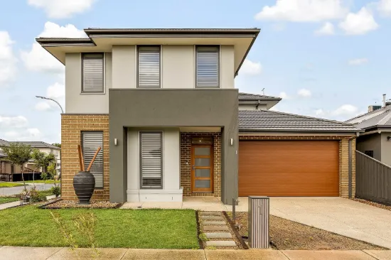 1 Persano Way, Taylors Lakes, Vic 3038