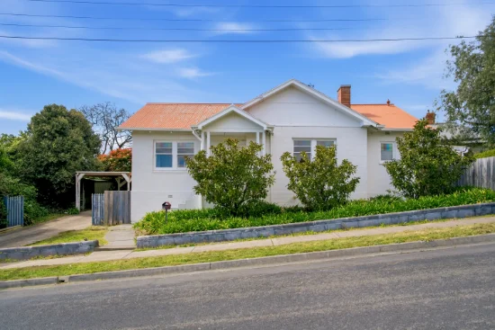 1 Pickard Street, Lenah Valley, Tas 7008 - For Rent