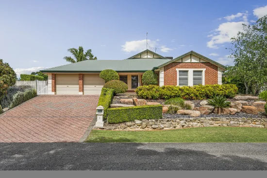 1 Pyrus Way, Woodcroft, SA 5162
