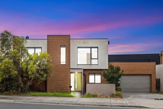 1 Queen Circuit, Sunshine, Vic 3020