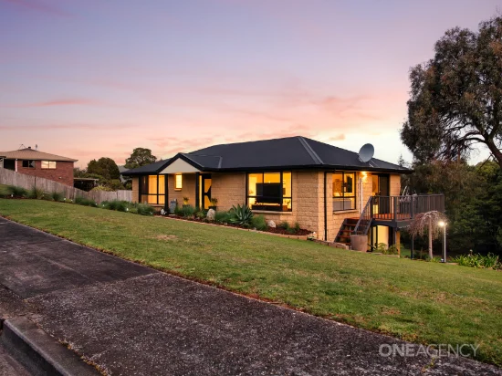 1 Ramsden Street, Somerset, Tas 7322