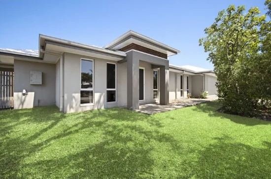 1 Sandon Place, Kelso, Qld 4815