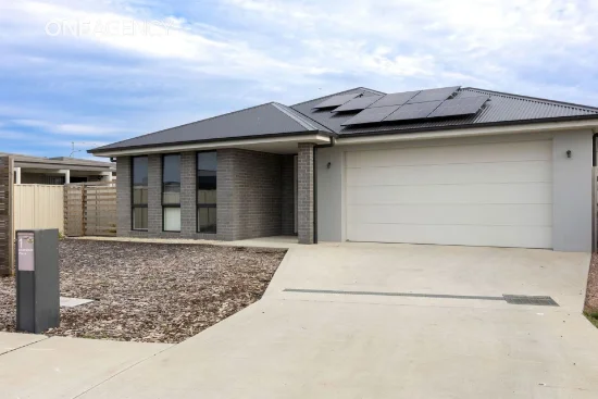 1 Sandwood Place, East Devonport, Tas 7310 - For Rent