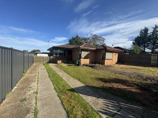 1 Scott Street, Melton, Vic 3337