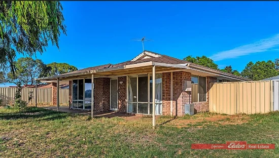1 Serenoa Court, Warnbro, WA 6169