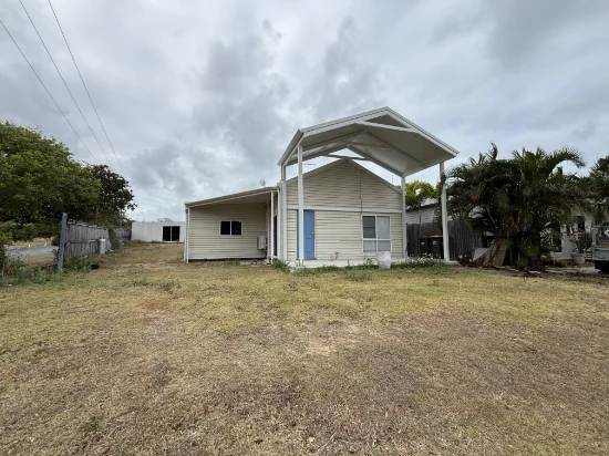 1 Seychelles Road, Shoal Point, Qld 4750