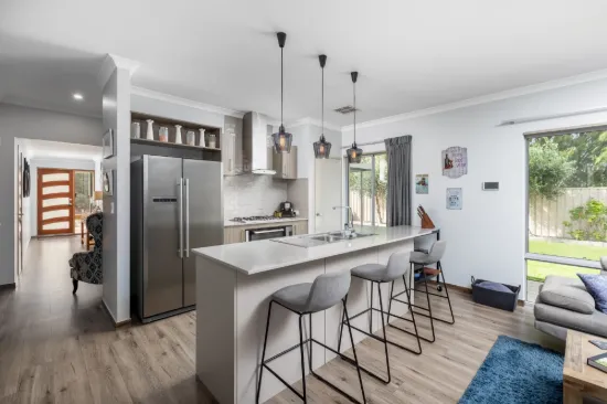 1 Shepherd Way, West Busselton, WA 6280