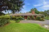 1 Southern Avenue, Sale, Vic 3850