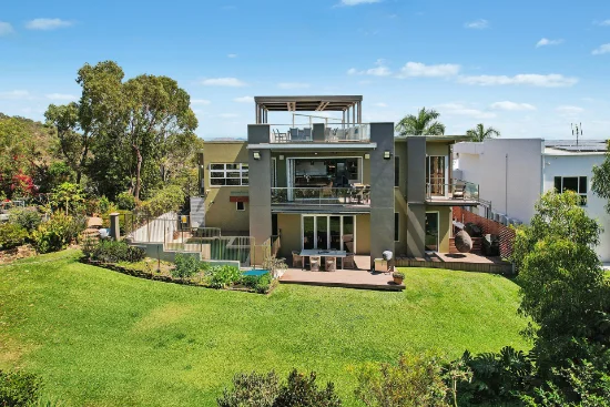 1 Stirling Drive, Castle Hill, Qld 4810