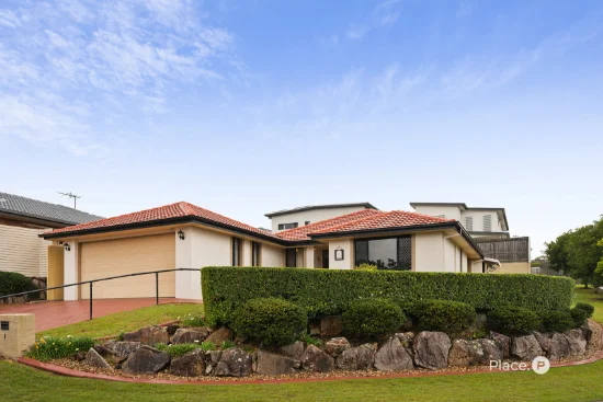 1 Stockton Close, Carindale, Qld 4152 - For Sale