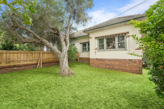 1 Suffolk Road, Surrey Hills, Vic 3127 - For Rent