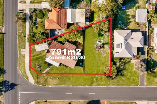 1 Teeluk Road, Carey Park, WA 6230