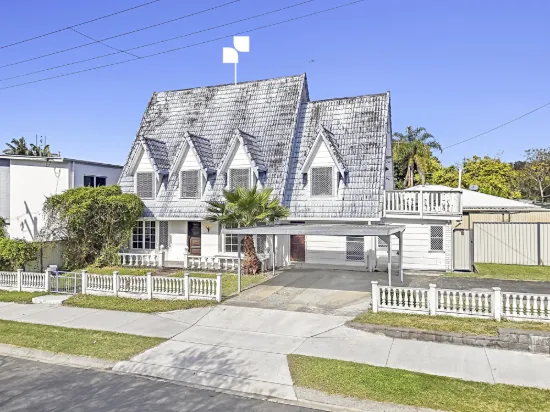 1 THE AVENUE, Nerang, Qld 4211