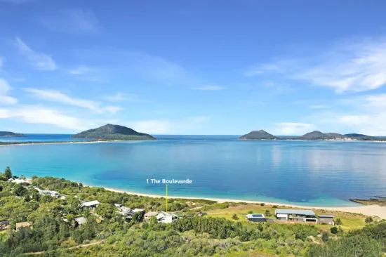 1 The Boulevarde, Hawks Nest, NSW 2324