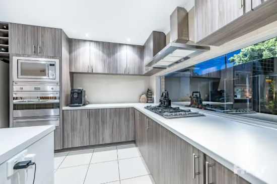 1 The Grange, The Vines, WA 6069-Image