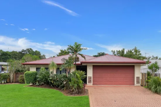 1 Trappes Court, Mooroobool, Qld 4870