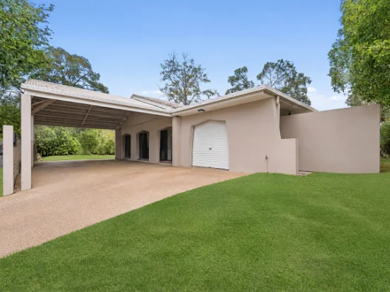 1 Troop Street, Jamboree Heights, Qld 4074