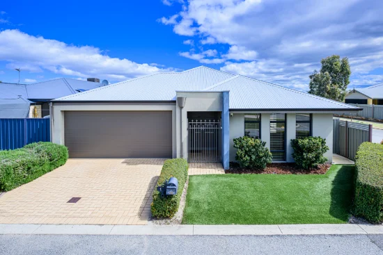 1 Truman Lane, Piara Waters, WA 6112