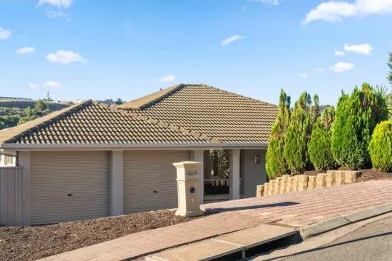 1 Valley Court, Sheidow Park, SA 5158