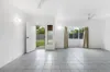1 Vivian Close, Westcourt, Qld 4870-Image