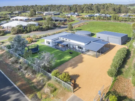 1 Walilya Way, Witchcliffe, WA 6286