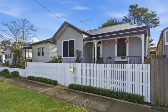 1 Winchester Street, Mayfield, NSW 2304