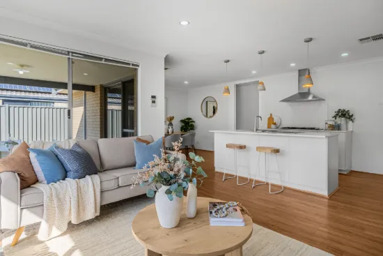 1 Yakka Way, Wandi, WA 6167
