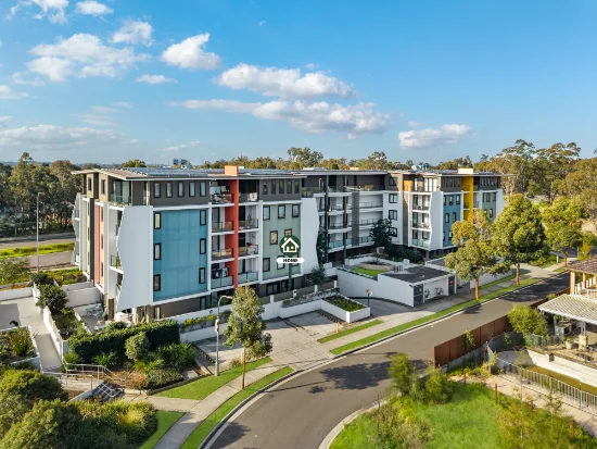 10/1 Drinkwater Lane, Edmondson Park, NSW 2174