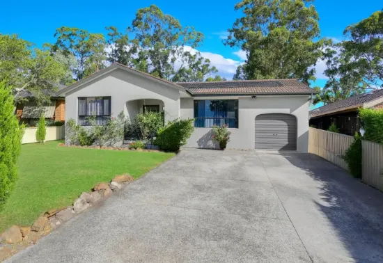 10 & 10A Lauriston Place, St Clair, NSW 2759